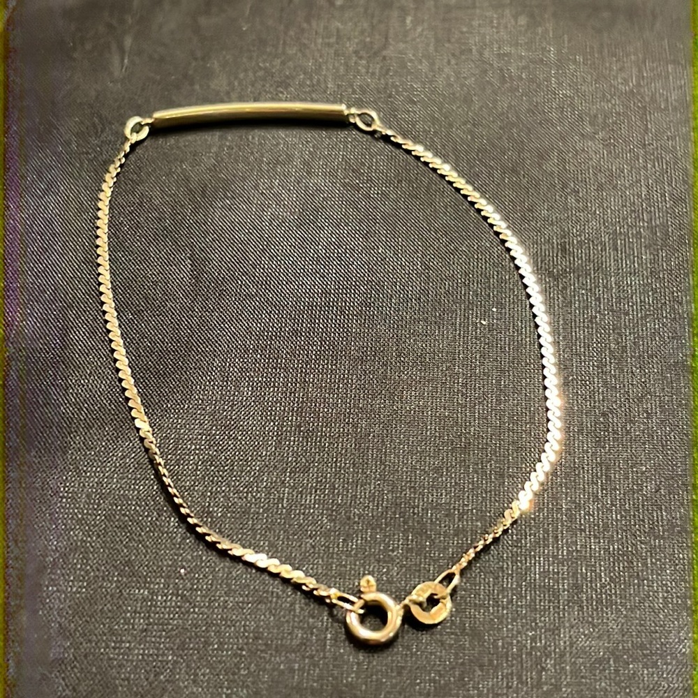 14kt yellow 585 gold bar bracelet 8”